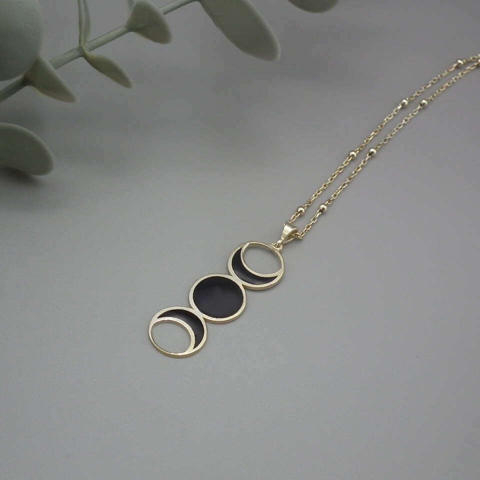Triple Moon Mineli Gümüş Kolye