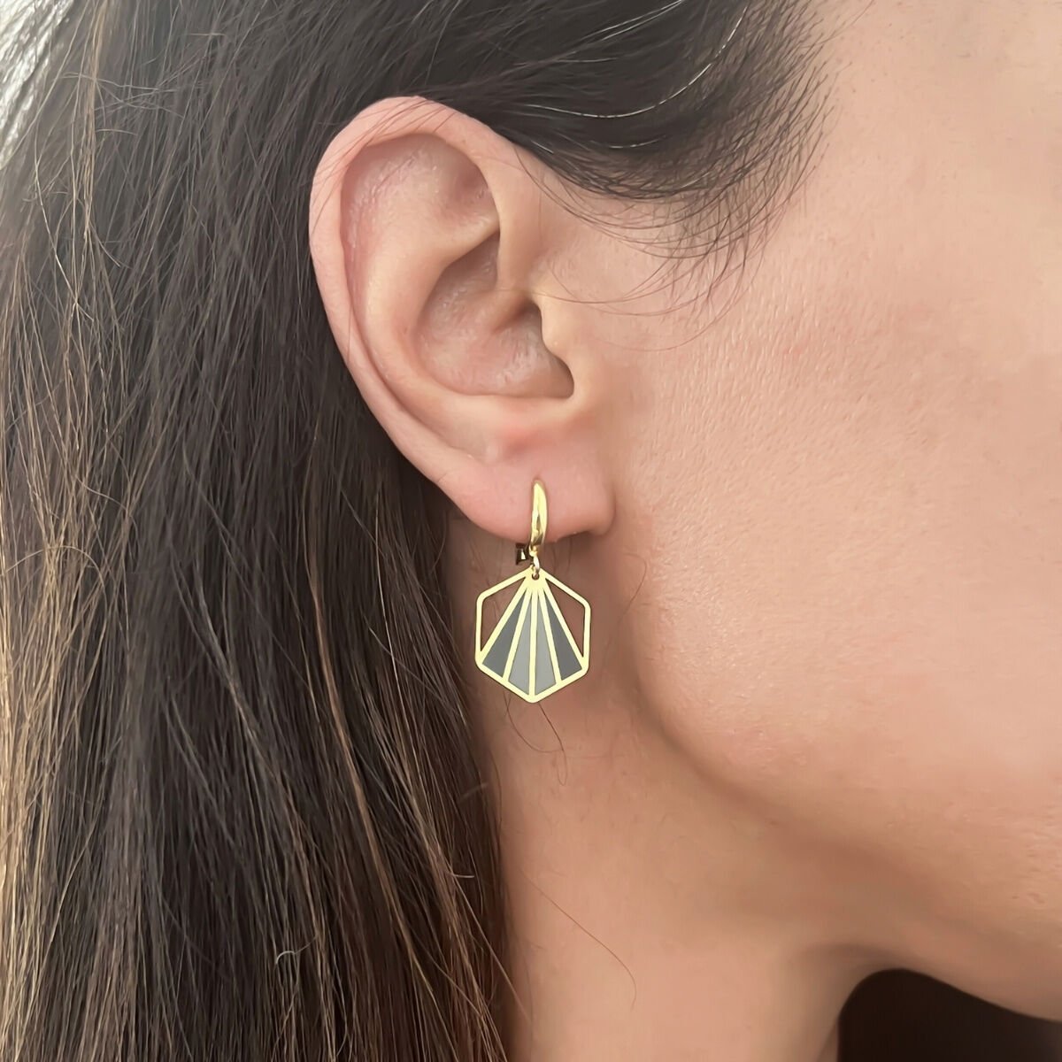 Altıgen Mineli Küpe