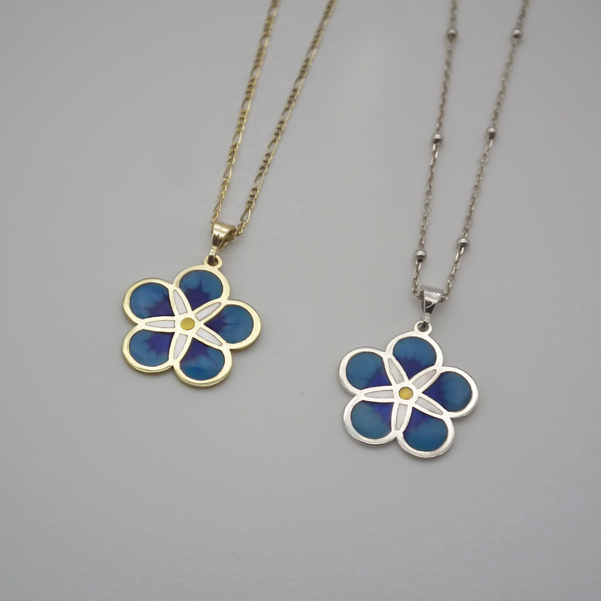 Forget Me Not Mineli Gümüş Kolye