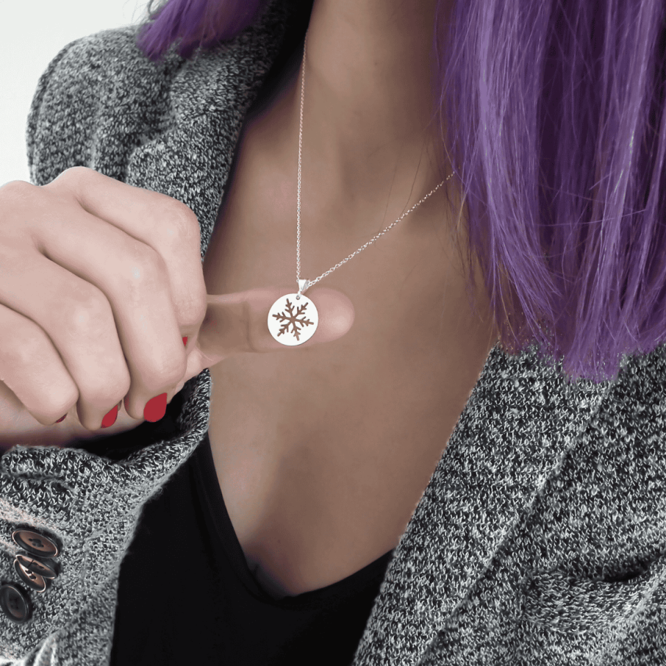 Kar Tanesi Yuvarlak Gümüş Kolye
