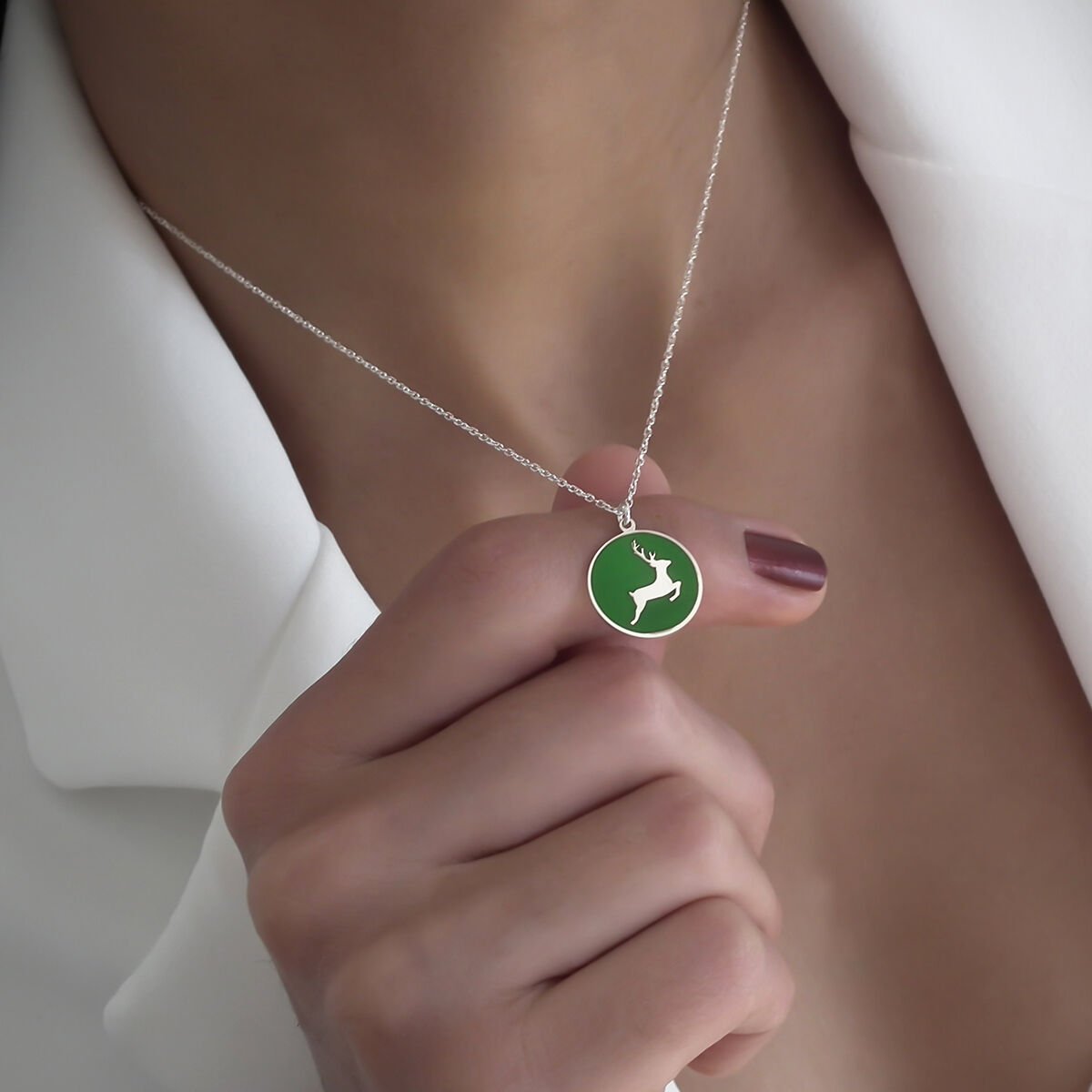 Yeşil Geyik Gümüş Kolye
