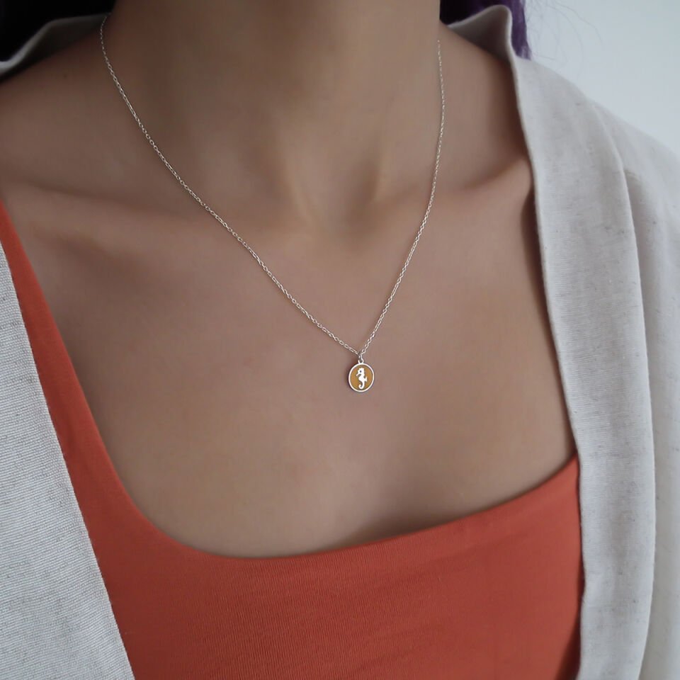 Deniz Atı Tiny Gümüş Kolye
