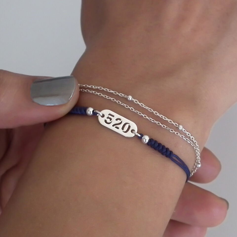 520 İpli Bileklik