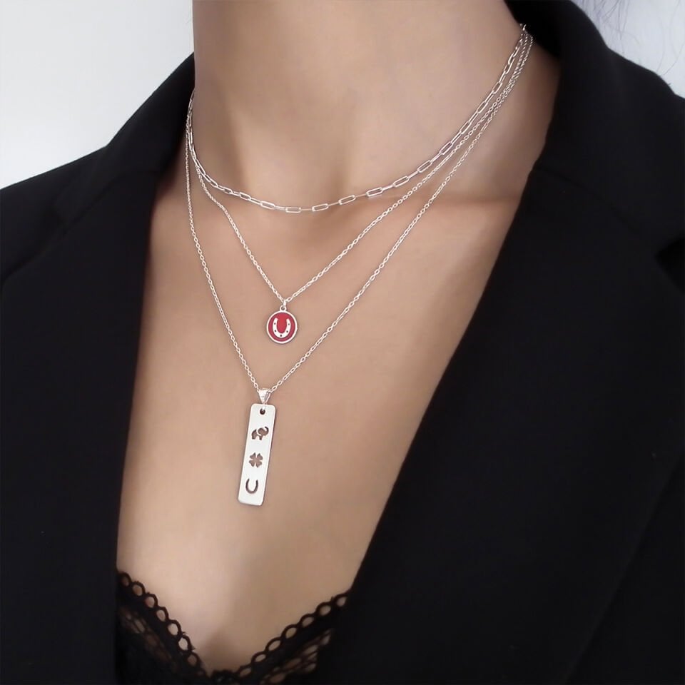 Kırmızı Mineli Tiny Nal Gümüş Kolye